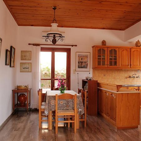 Stavrós Theros Beach Houseヴィラ エクステリア 写真