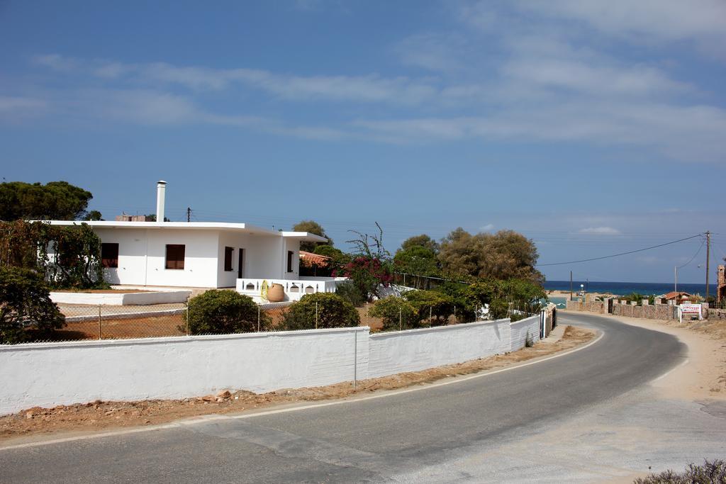 Stavrós Theros Beach Houseヴィラ エクステリア 写真
